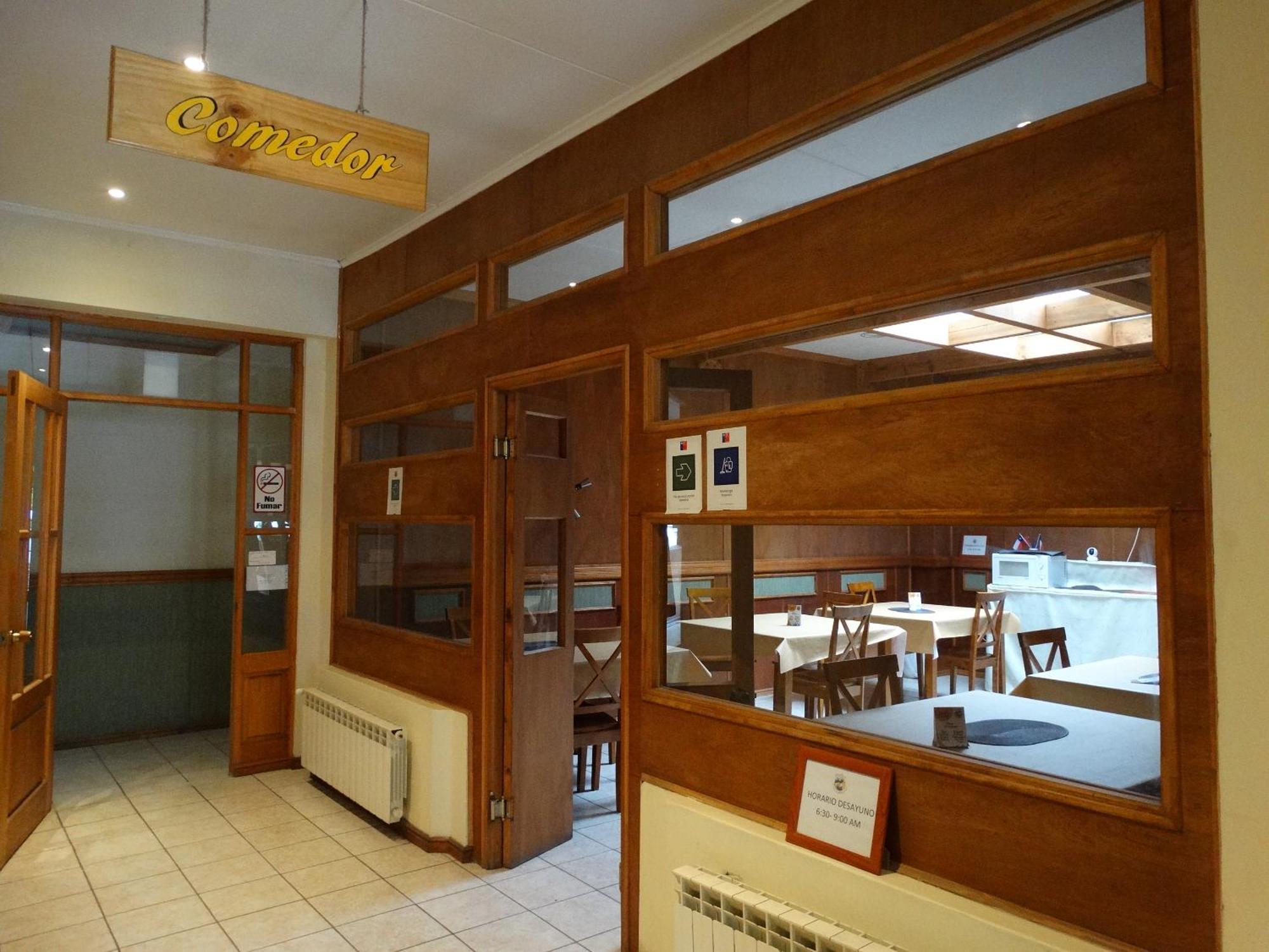 Hostal Don Guillermo Puerto Natales Buitenkant foto