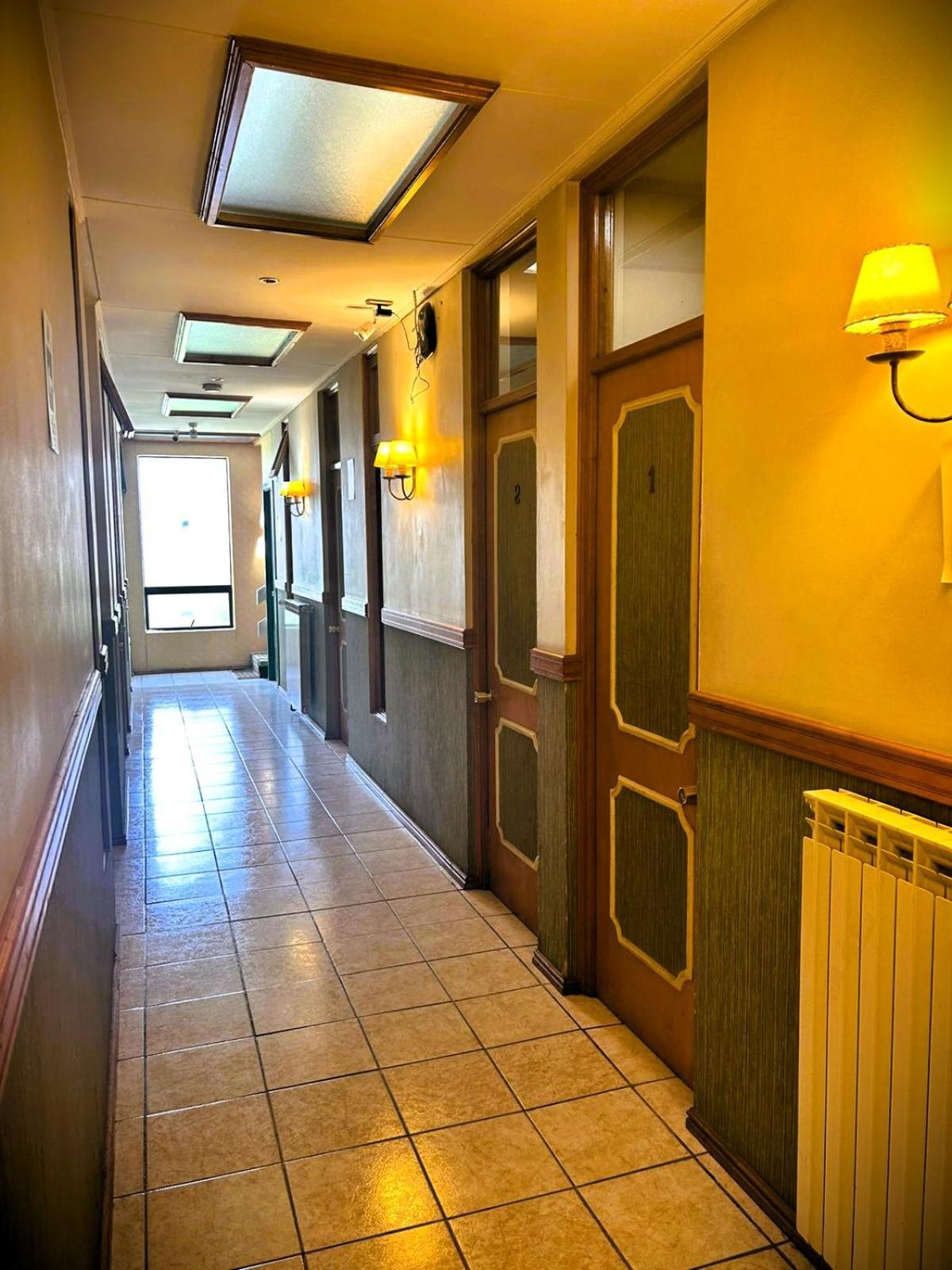 Hostal Don Guillermo Puerto Natales Buitenkant foto